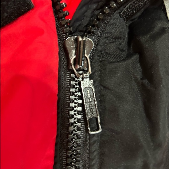 Vtg Yamaha Snowmobiles Jacket Ladies Sz XL Full Zip Insulated Red  Black - Picture 11 of 13